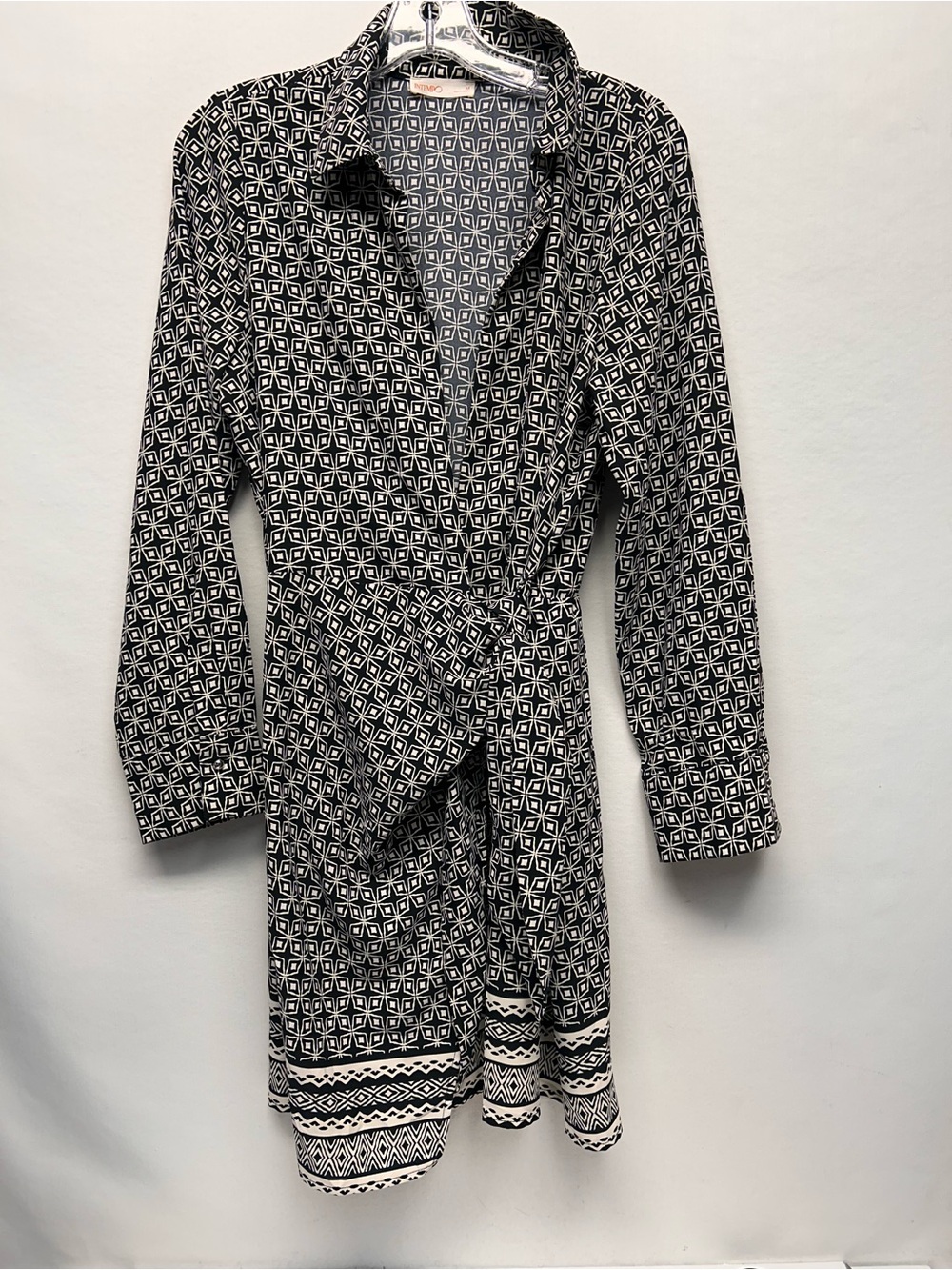 Black & White Geometric Tie-Waist Midi Dress - Women